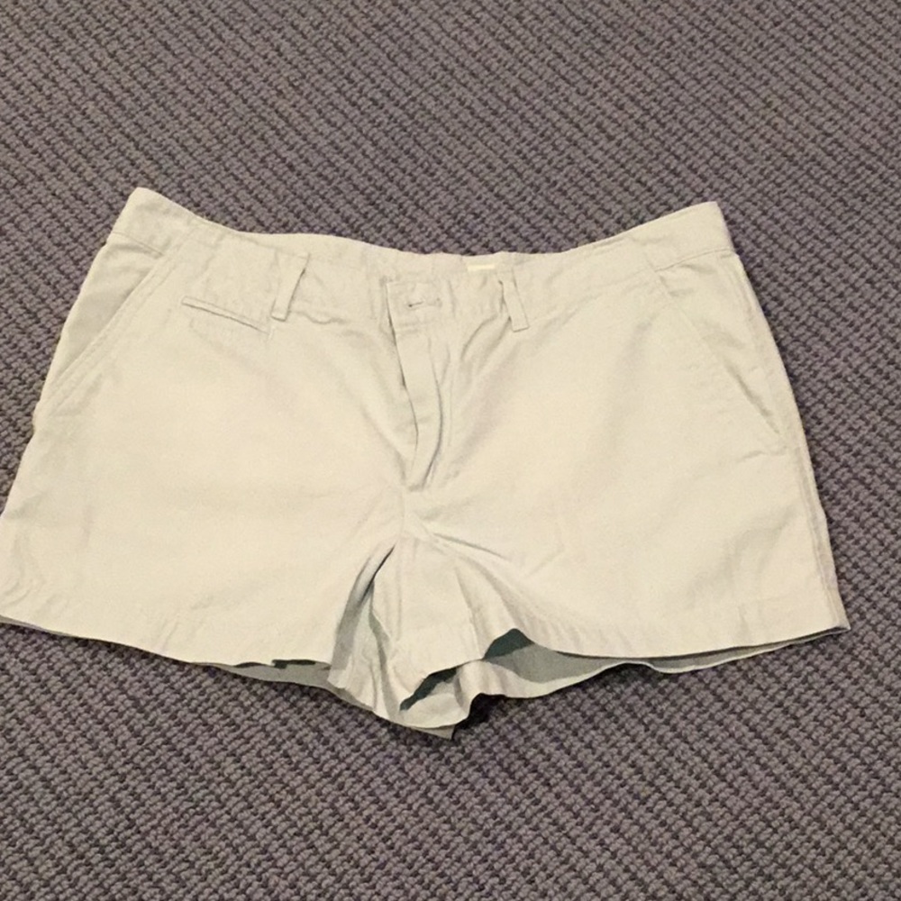 Gap shorts